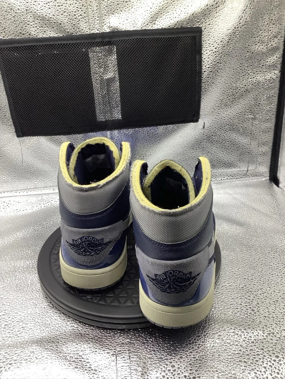 Air Jordan 1 Mid SE Craft Obsidian French Blue Size 10 Men / 11.5 Women